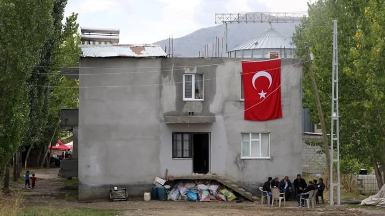 Şehit Olan Askerin Ailesine Acı Üstüne Acı