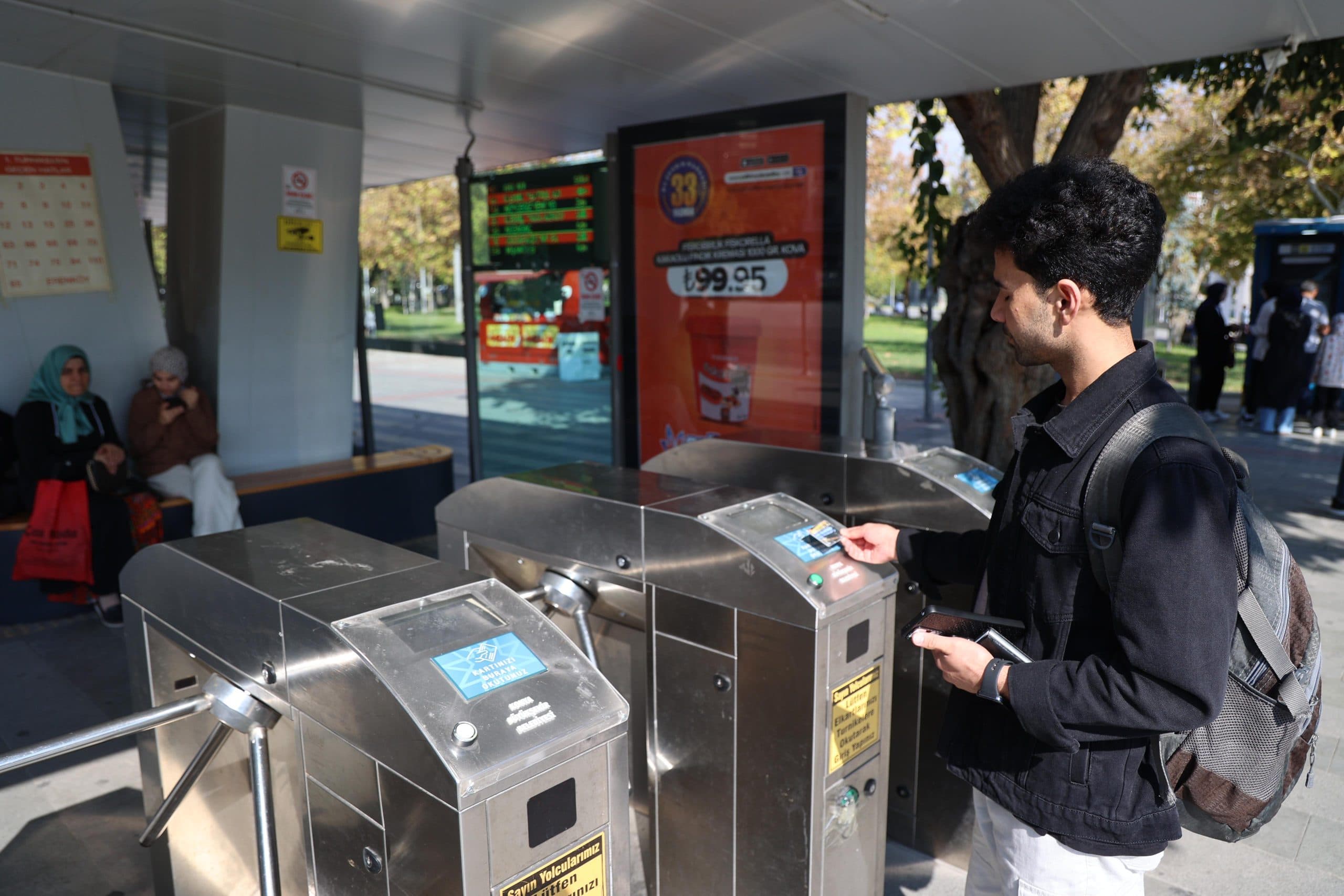Konya’da Yeni Üniversite Öğrencilerine 10 Gün Ücretsiz Toplu Ulaşım