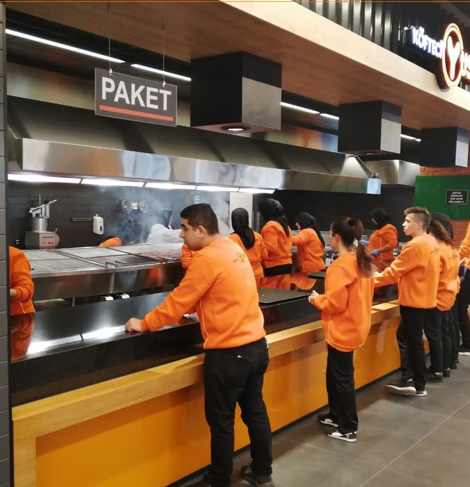Ünlü Köftecide Domuz Eti İddiası: Şirket Avukatı Konu Hakkında Sessiz!