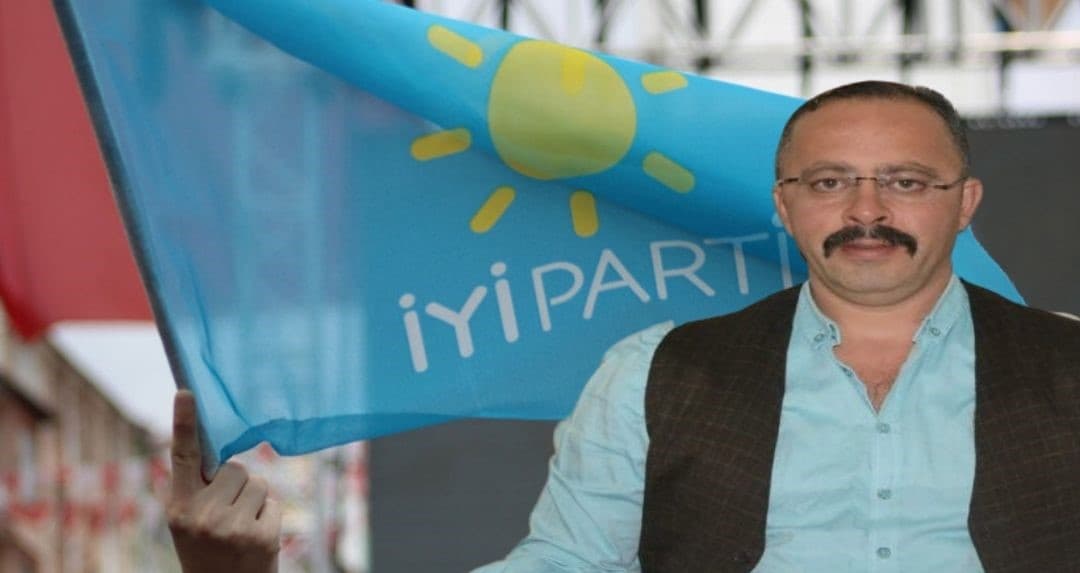 İYİ Parti Konya’da Gerginlik! Eski Başkan Sert Sözlerle Eleştirdi