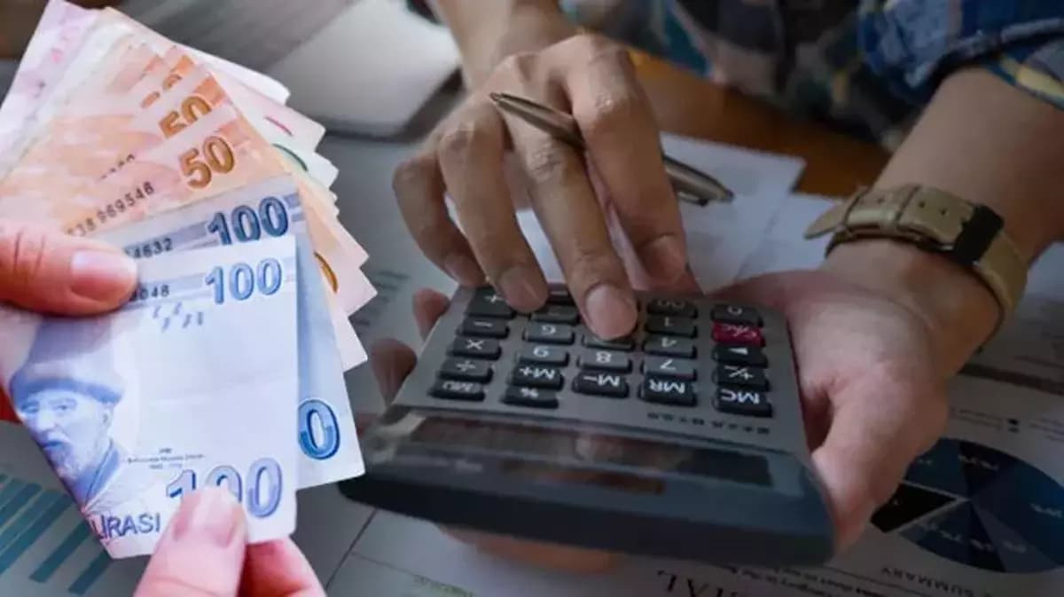 Memur ve Emekliye 2025’te Büyük Zam mı Geliyor?
