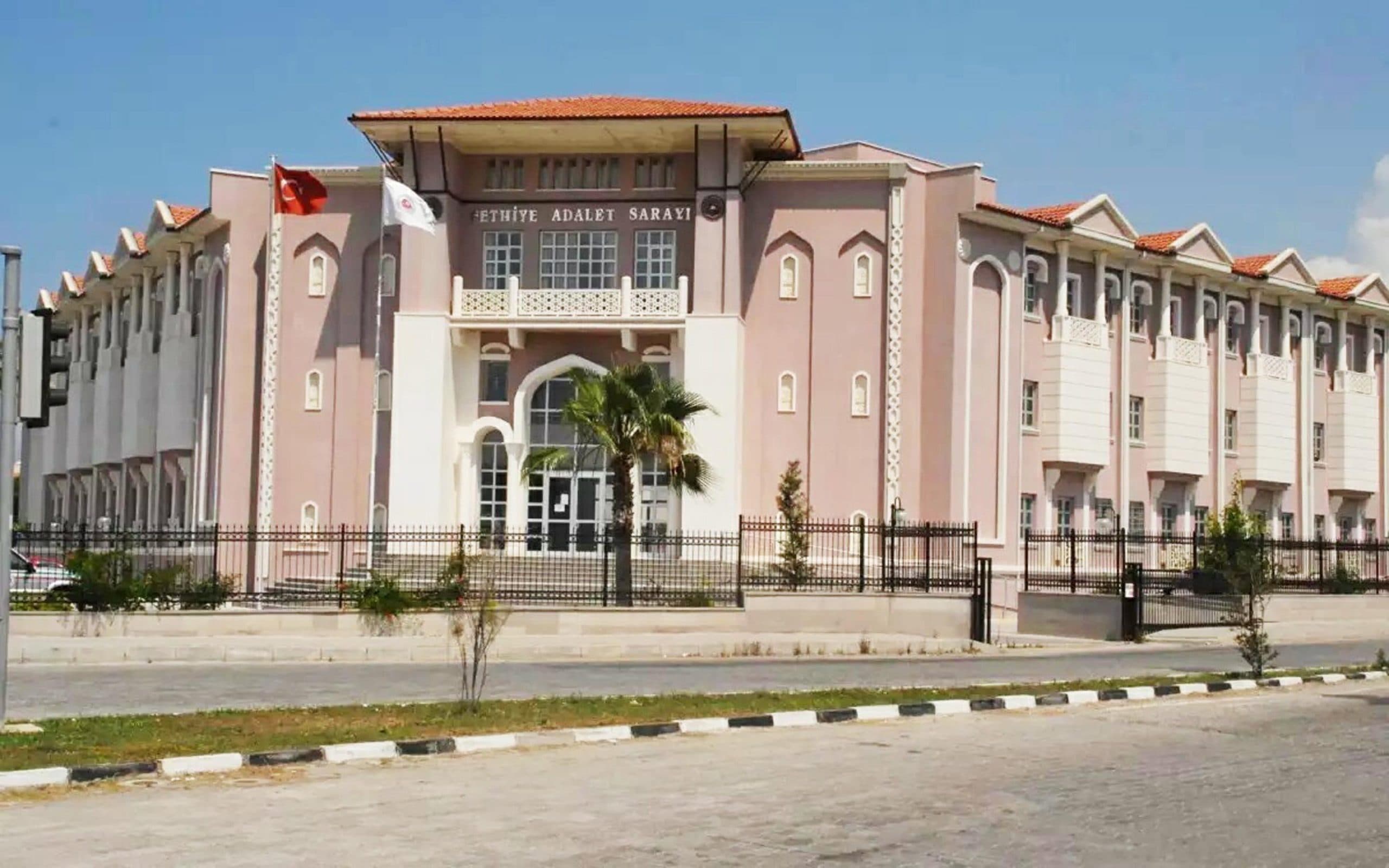 FETÖ Hükümlüsü Eski Emniyet Müdürü, Muğla'da Sahte Kimlikle Yakalandı!