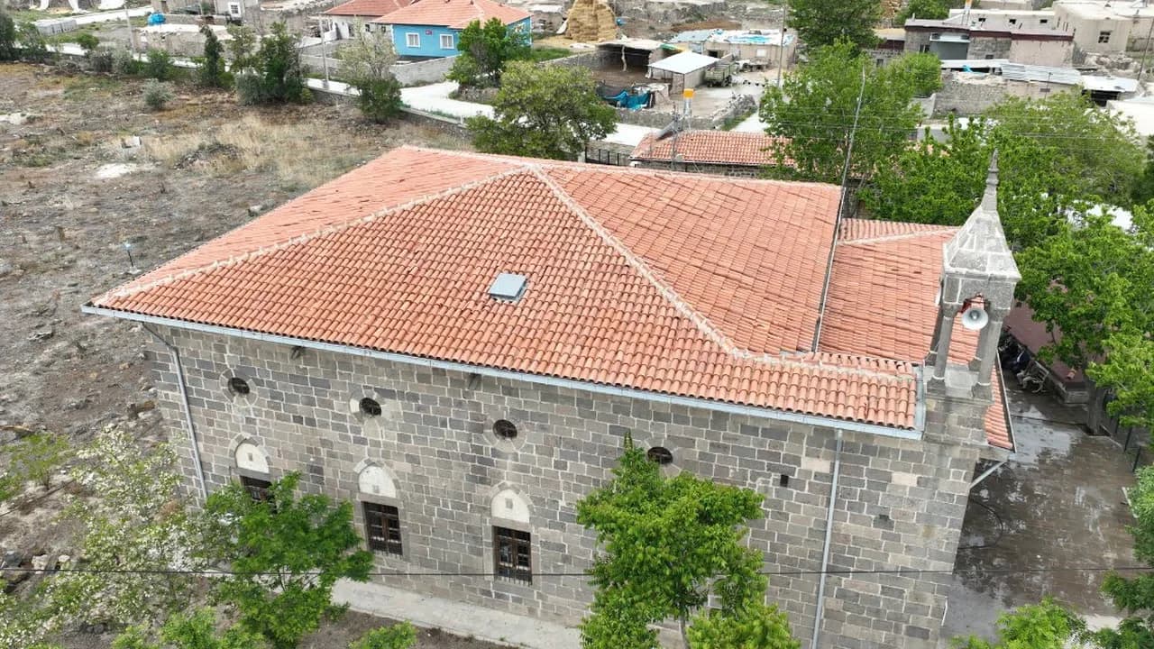 Konya'daki Tarihi Cami Taş Taş Taşınıp Yeniden Kuruldu