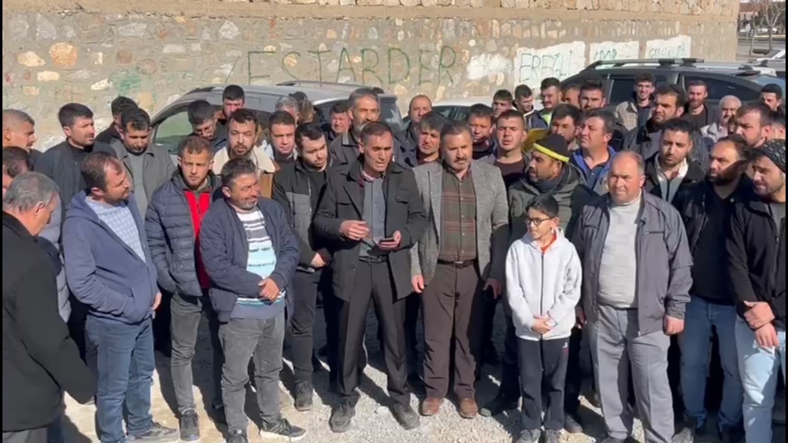 Konya'da çiftçilerin eylemini kaymakam engelledi