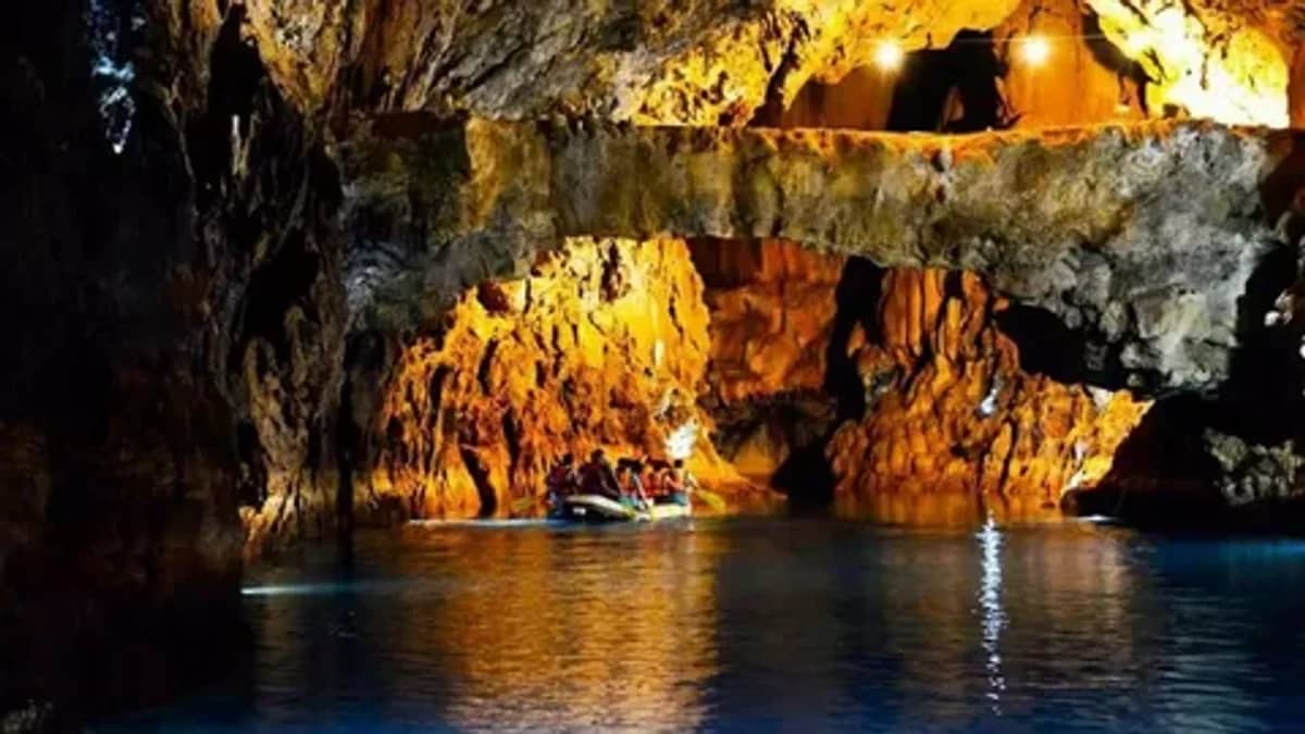 Antalya'daki Bu Mağara Doğaseverlerin Yeni Gözdesi Oldu