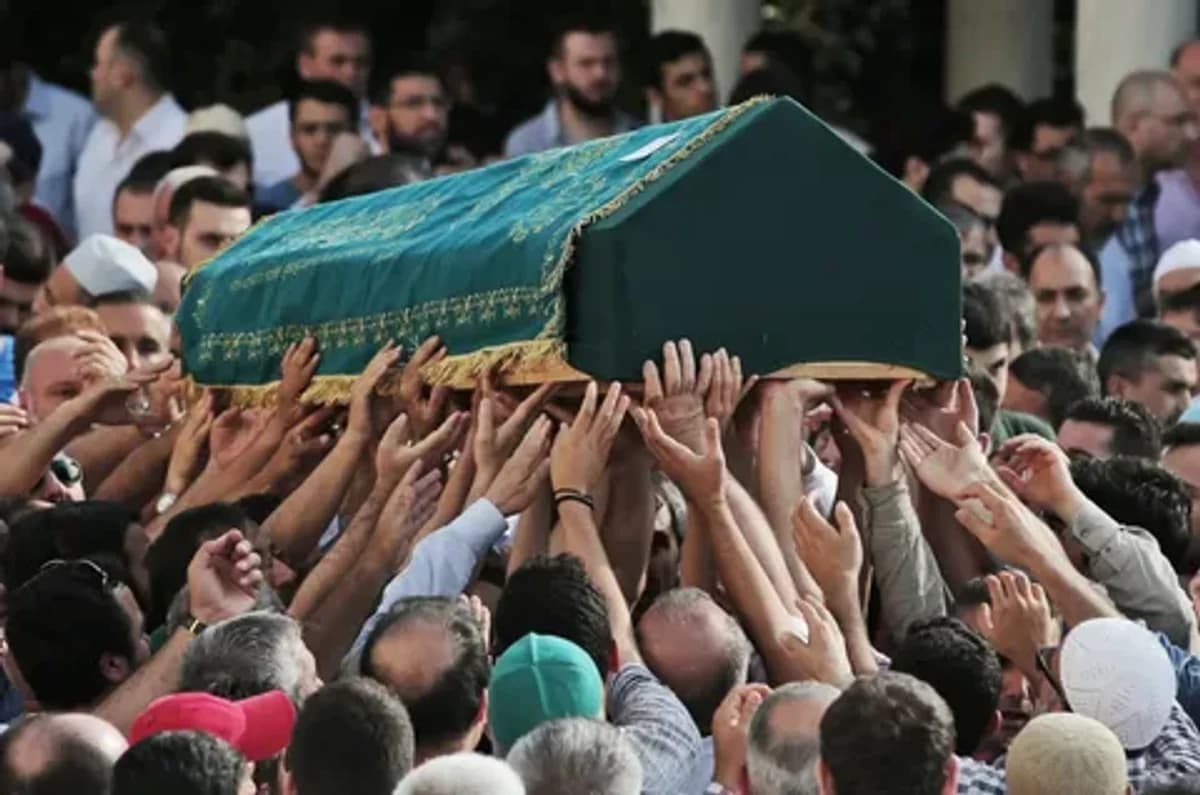 Mehmet Hançerli'nin Acı Günü: Annesi Hayatını Kaybetti