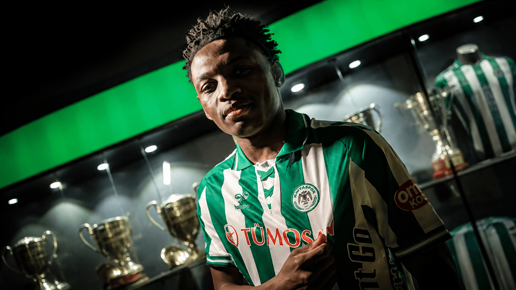 Konyaspor-Trabzonspor Ortak Oyuncusu Basel Yolunda