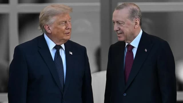 Trump'tan F-35 Mesajı: "Türkiye Satın Alacak"