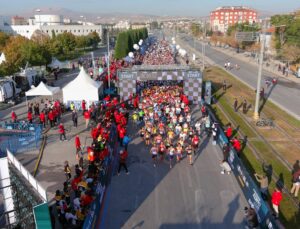 Konya’da yarı maraton heyecanı yaşandı