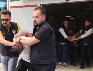 Konya’da 2 Polisi Yaralayan Şüpheliler Adliyeye Sevk Edildi