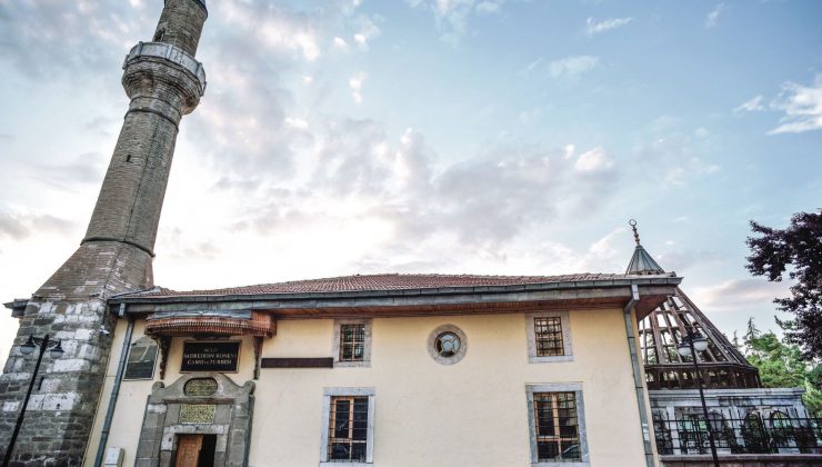 Konya’daki Bu Tarihi Caminin Kubbesi Sonradan Kaldırılmış