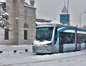 Konya’da 30 Derece Sıcaklıktan 40 Santim ‘Kar’a Doğru!