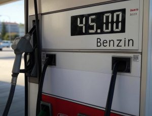 Araç Sahiplerine Müjde! Benzine Yeni İndirim Geliyor