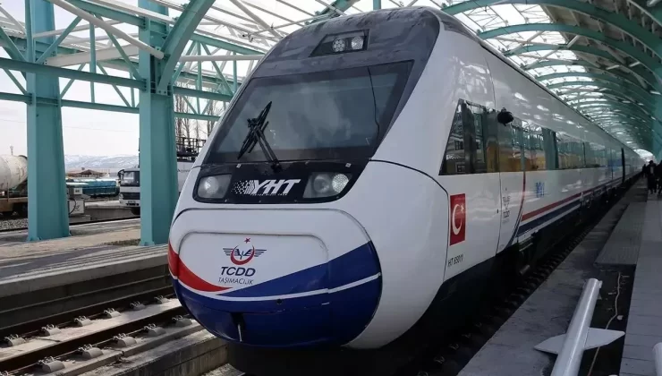 İzmir’in Yüksek Hızlı Tren Projesi Yılan Hikayesine Döndü!